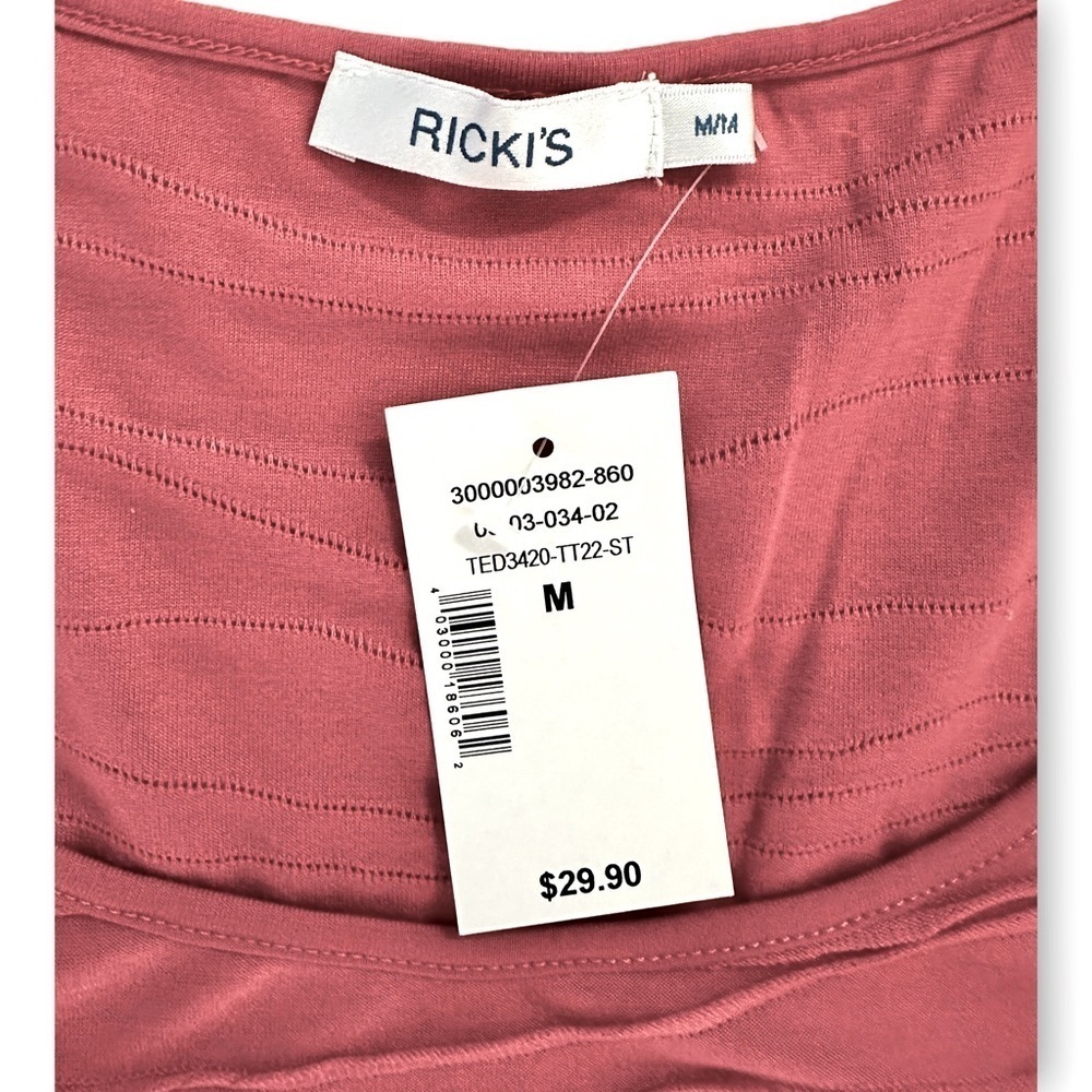 NWT Ricki's Sleeveless Top - Coral Pink - Size Medium - Picture 3 of 6